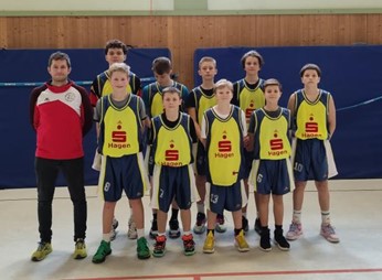 Theodor-Heuss-Gymnasium dominiert Basketball und Fußball auf Stadtebene
